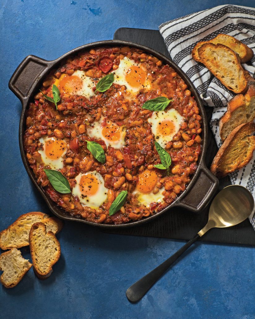 Spicy baked beans and eggs